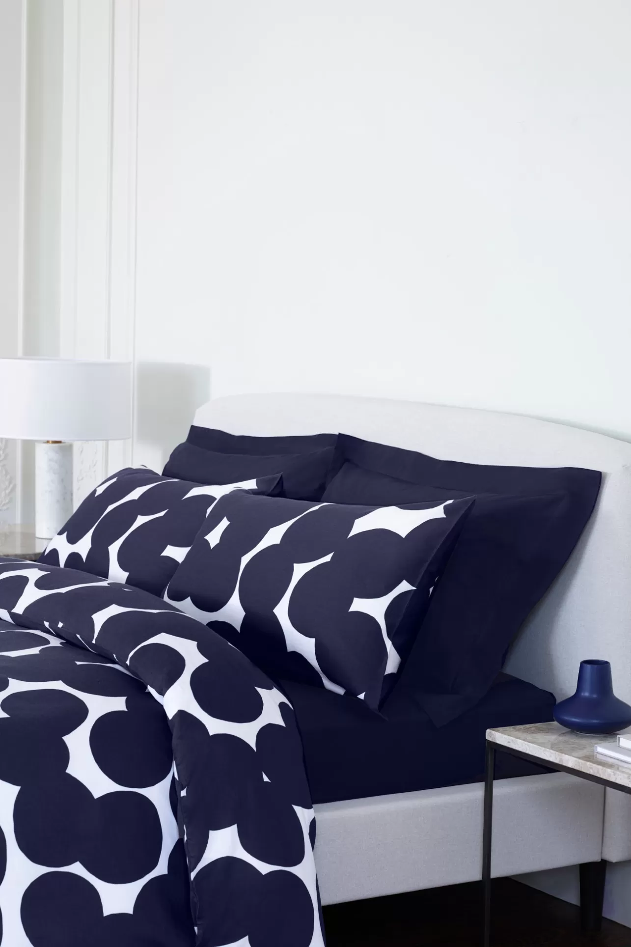 Shop 300 Thread Count Over Lapping Circles Pillow Case Pair Women Homeware
