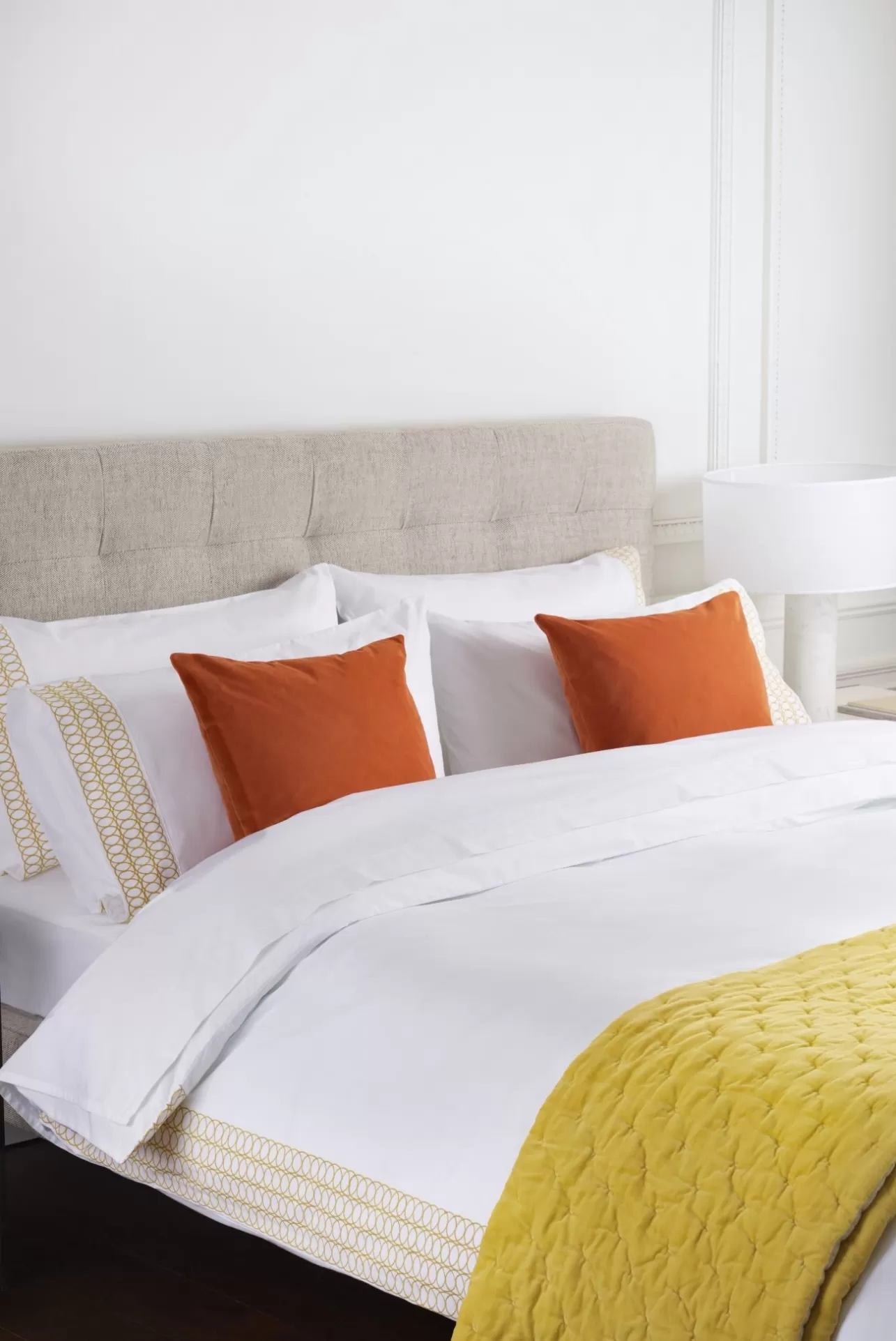 Cheap Circles Embroidered Border Pillow Case Women Bedding